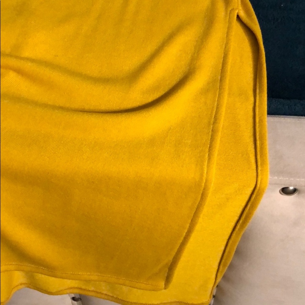 Top - Picture 4 of 4